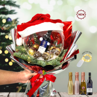 Santa crystal dome with pine leaves