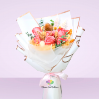 Dreamy Valentine bouquet
