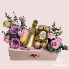 Blooms N Bottega