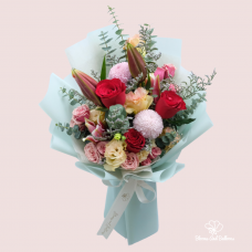Mom's Tiffany Bouquet