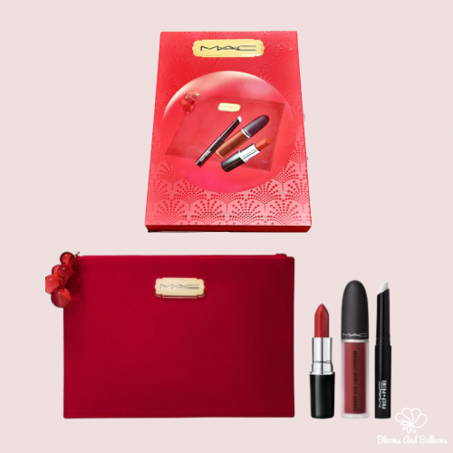MAC Kisses and Bow Lip Kit